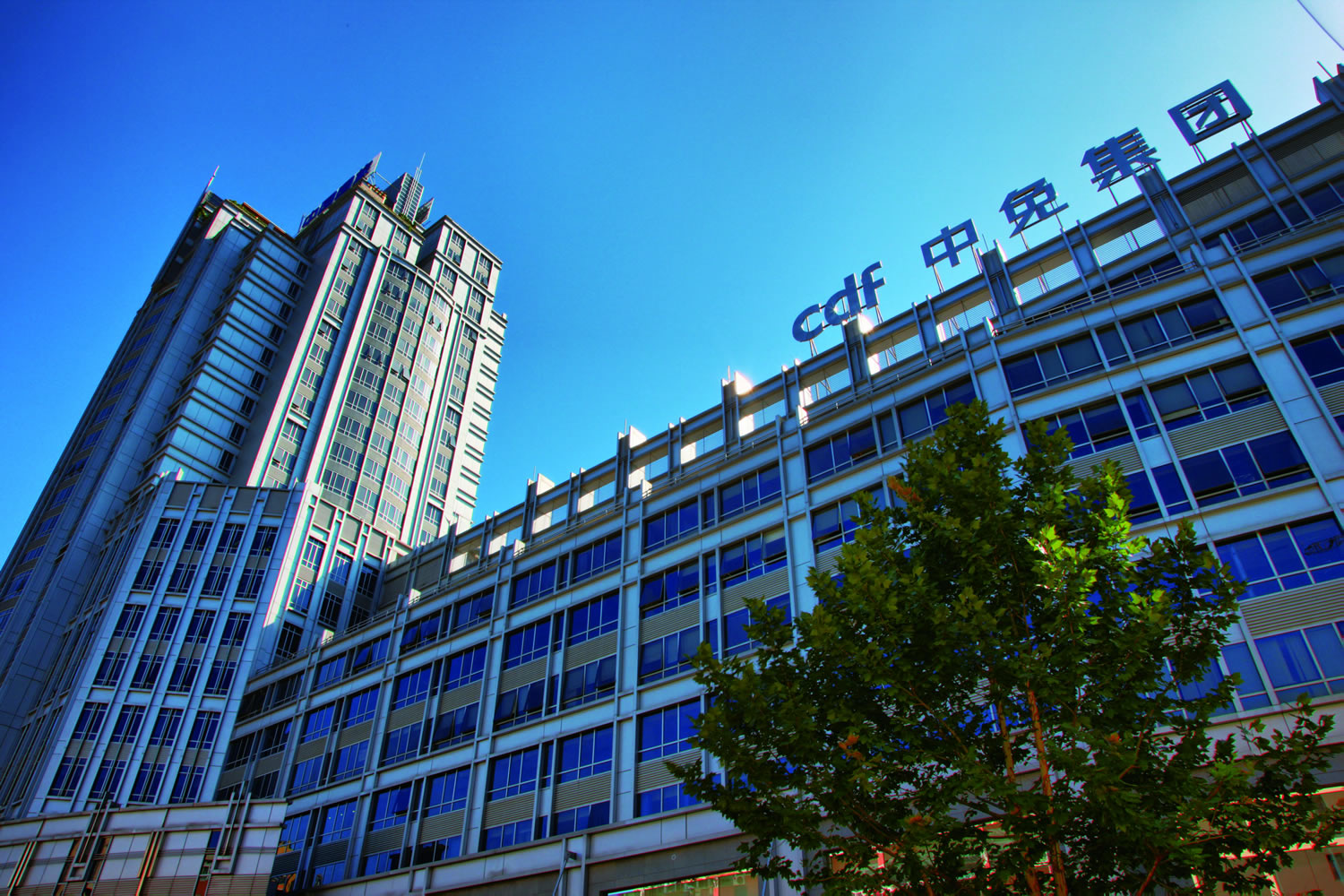 中免集團又拿下兩城！成功中標(biāo)成都和天津市內(nèi)免稅店